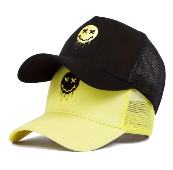 Cap XX smilling – Image 3